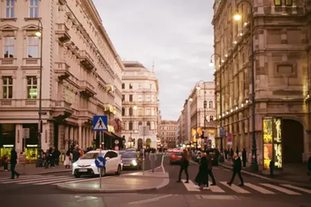Promet vozil v Avstriji in uporaba e-vinjete na avtocestah
