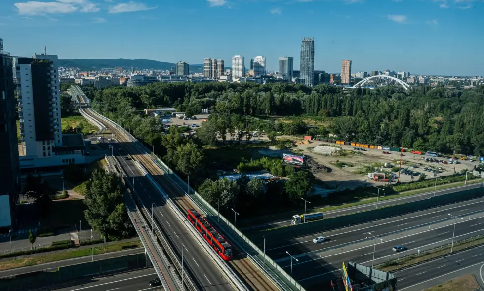Slovaško cestninsko omrežje in informacije o nakupu e-vinjete za leto 2026